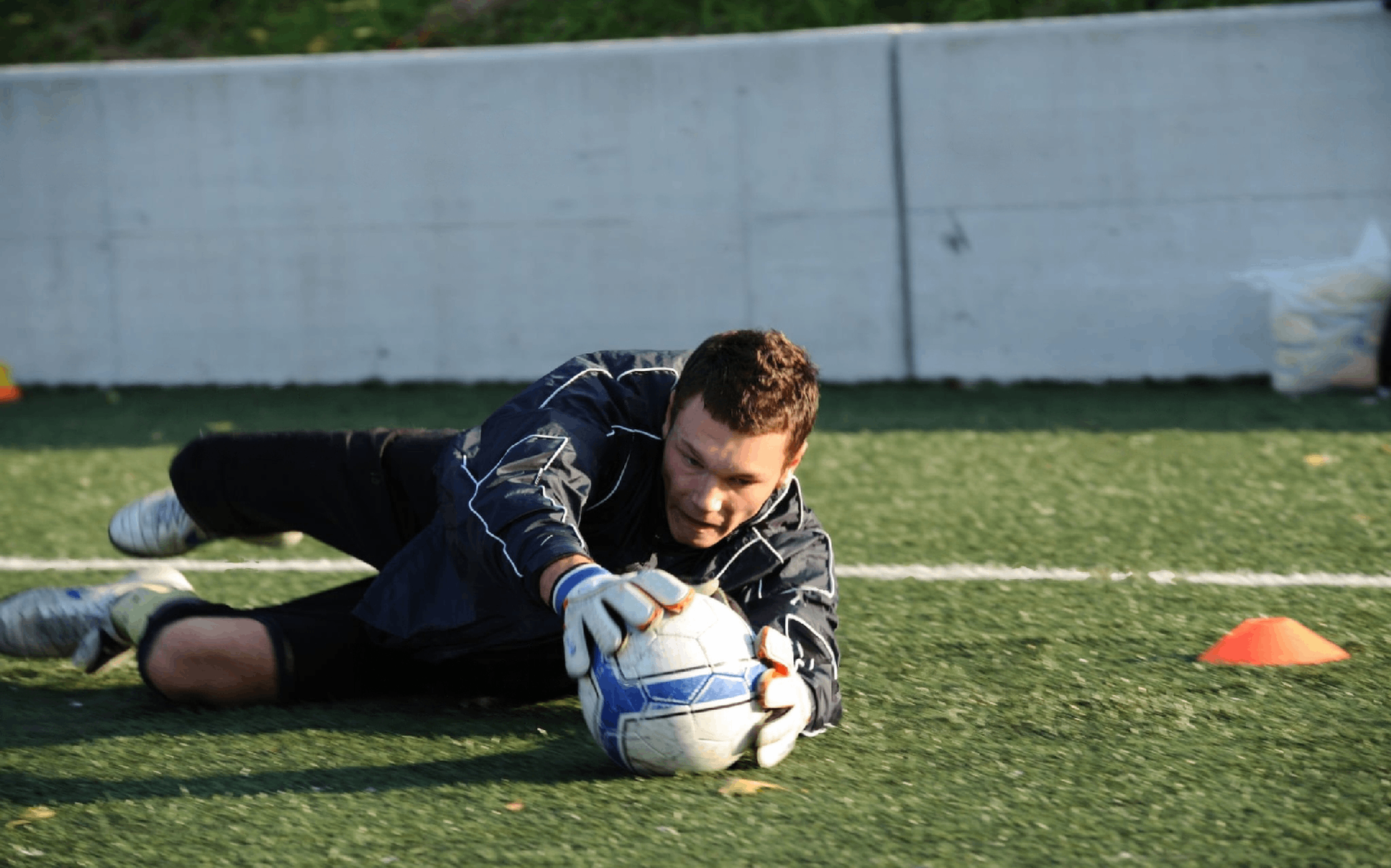 Finding a Goalkeeper Coach Near Me: Your Comprehensive Guide